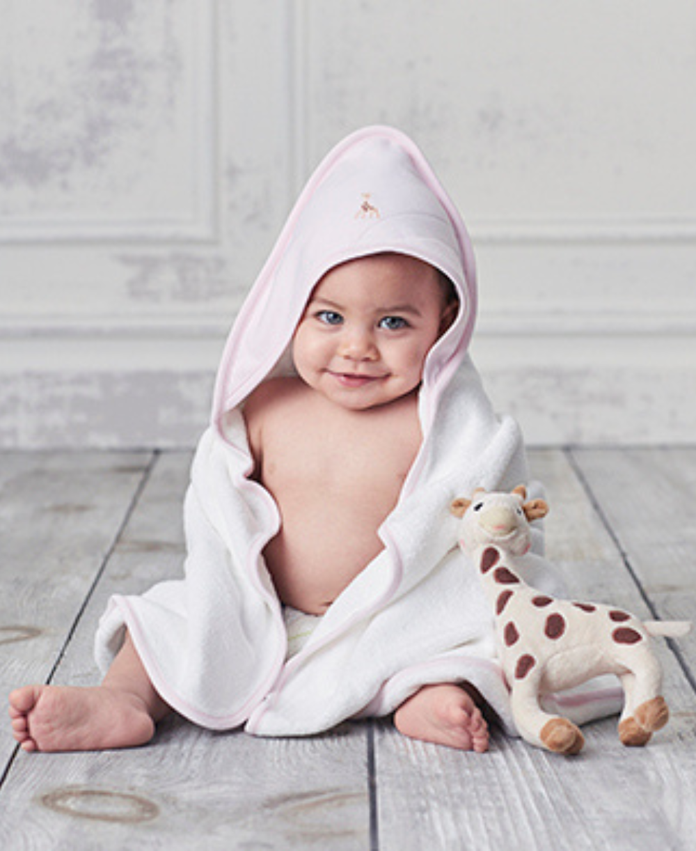 Sophie la girafe Ecru Hooded Towel & Mitt Set - Kissy Kissy